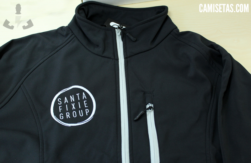 Chaquetas softshell bordada